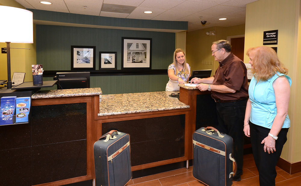 Hampton Inn Charlotte North Lake Norman Cornelius Dış mekan fotoğraf